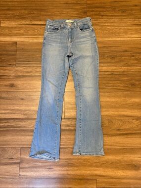 Levi’s 725 High Rise Bootcut 29x34
